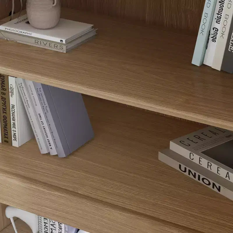 Armoire décorative haute de 62 po à porte en cannage noir, effet grain de bois, avec 12 étagères