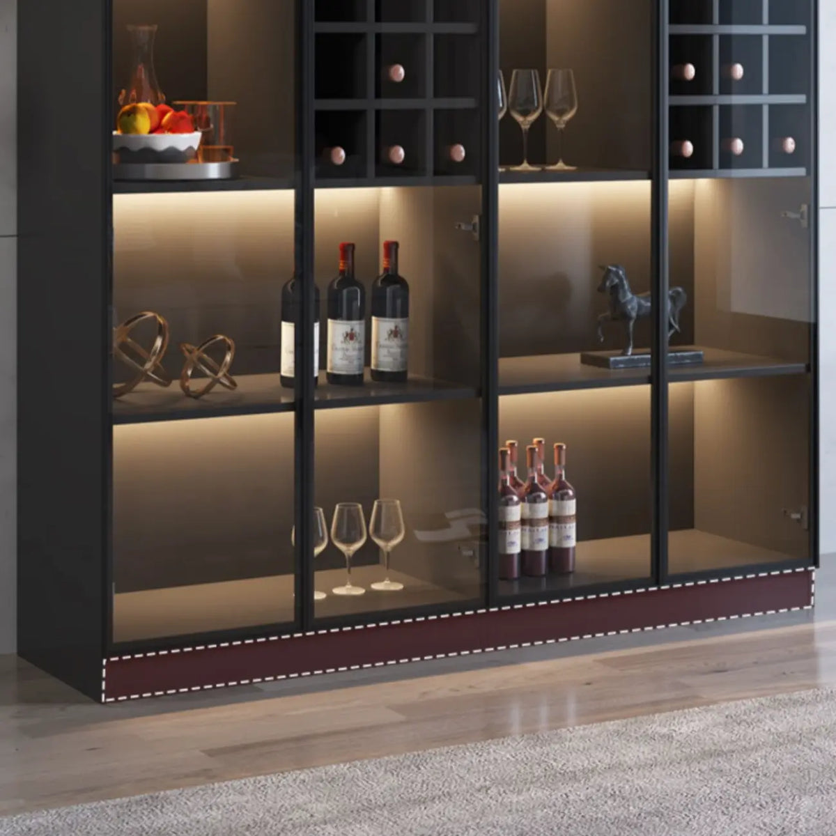 Credenza portabottiglie minimalista in legno nero con anta in vetro