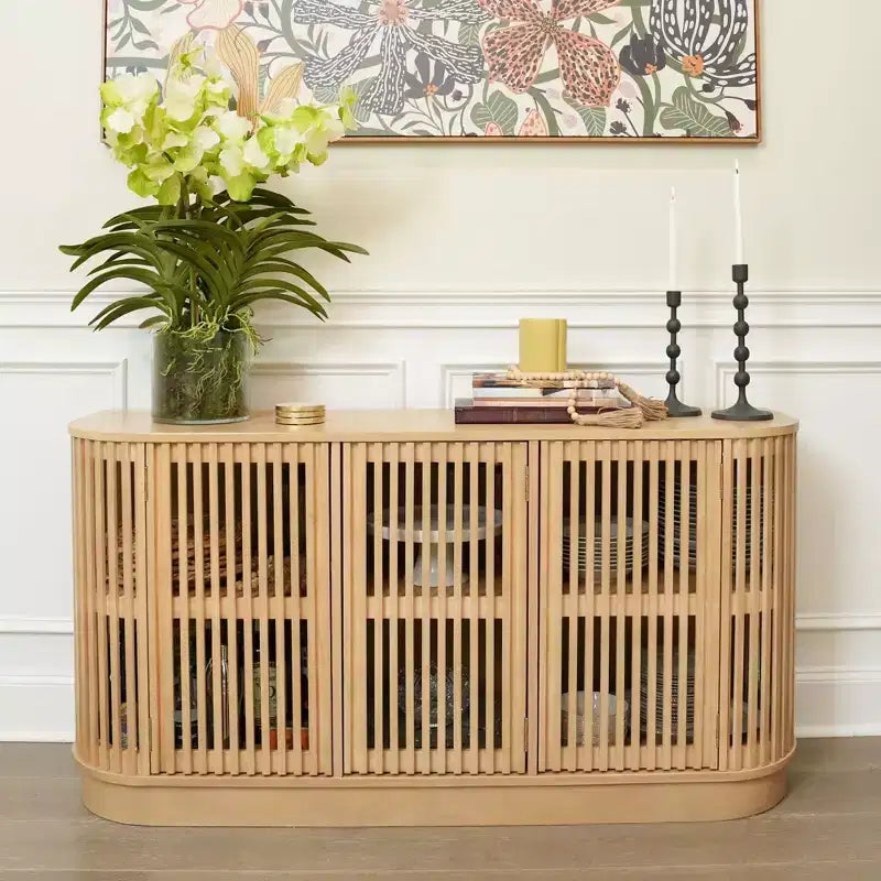 Credenza Plank+Beam Contour in legno massello con 3 ante, mobile TV da 59 pollici per il soggiorno