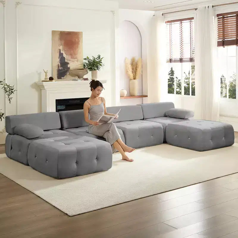 Divano sezionale modulare a forma di U in velluto Mjkone con pouf a combinazione libera, divano convertibile a 4 posti con finiture a rivetti