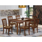 HomeStock Tavolo da Pranzo Rettangolare a 7 Pezzi con Piano in Legno Massello Finitura Mogano e 6 Sedie con Schienale a Doghe