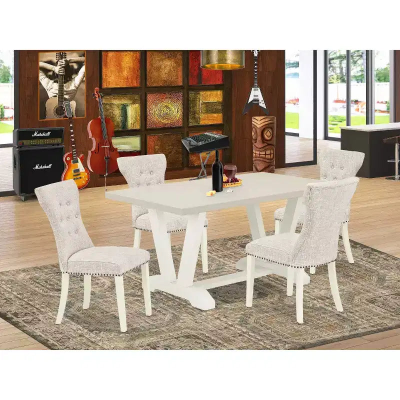 HomeStock Tavolo da pranzo rettangolare a 5 pezzi in rovere naturale con piano in legno massello e 4 sedie Parson