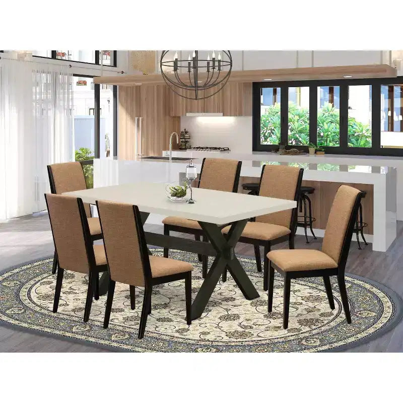 Tavolo da pranzo HomeStock in 7 pezzi con piano in legno massello finitura rovere naturale e 6 sedie Parson