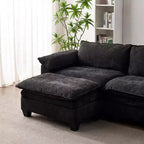 Divano componibile a L a 3 posti GDFStudio Hui 120.1 in stile moderno, rivestito in ciniglia, con pouf