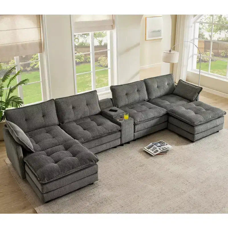GDFStudio Ara modernes 154 U-förmiges Cordsofa mit Holzrahmen, Hocker, USB-Anschluss und Getränkehalter