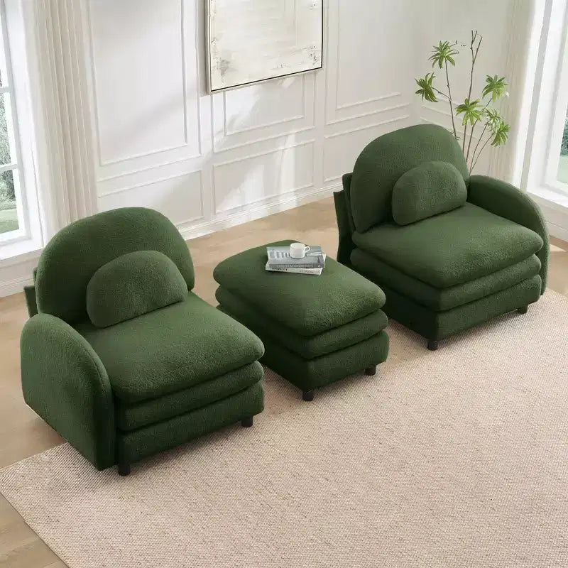 Divano sezionale moderno Steini 117 a 2 posti in tessuto orsetto con cuscini lombari curvi e pouf mobile GDFStudio