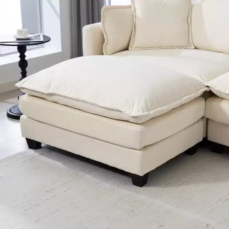 Divano componibile modulare GDFStudio Dulles Modern a 4 posti rivestito in ciniglia con 2 pouf