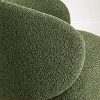 Fauteuil tonneau pivotant rembourré d’appoint Spruce&Spring avec base en bois