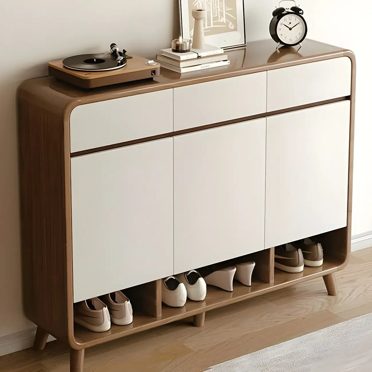 Meuble à chaussures moderne de taille moyenne en bois pour couloir