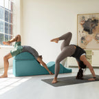 Méridienne convertible Avana Kami / yoga et massage – pouf 2-en-1 avec chaise longue de yoga pliable escamotable, microvelours – N/A