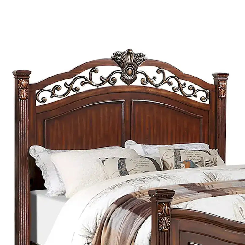 Letto in legno con testiera lavorata color ciliegio scuro