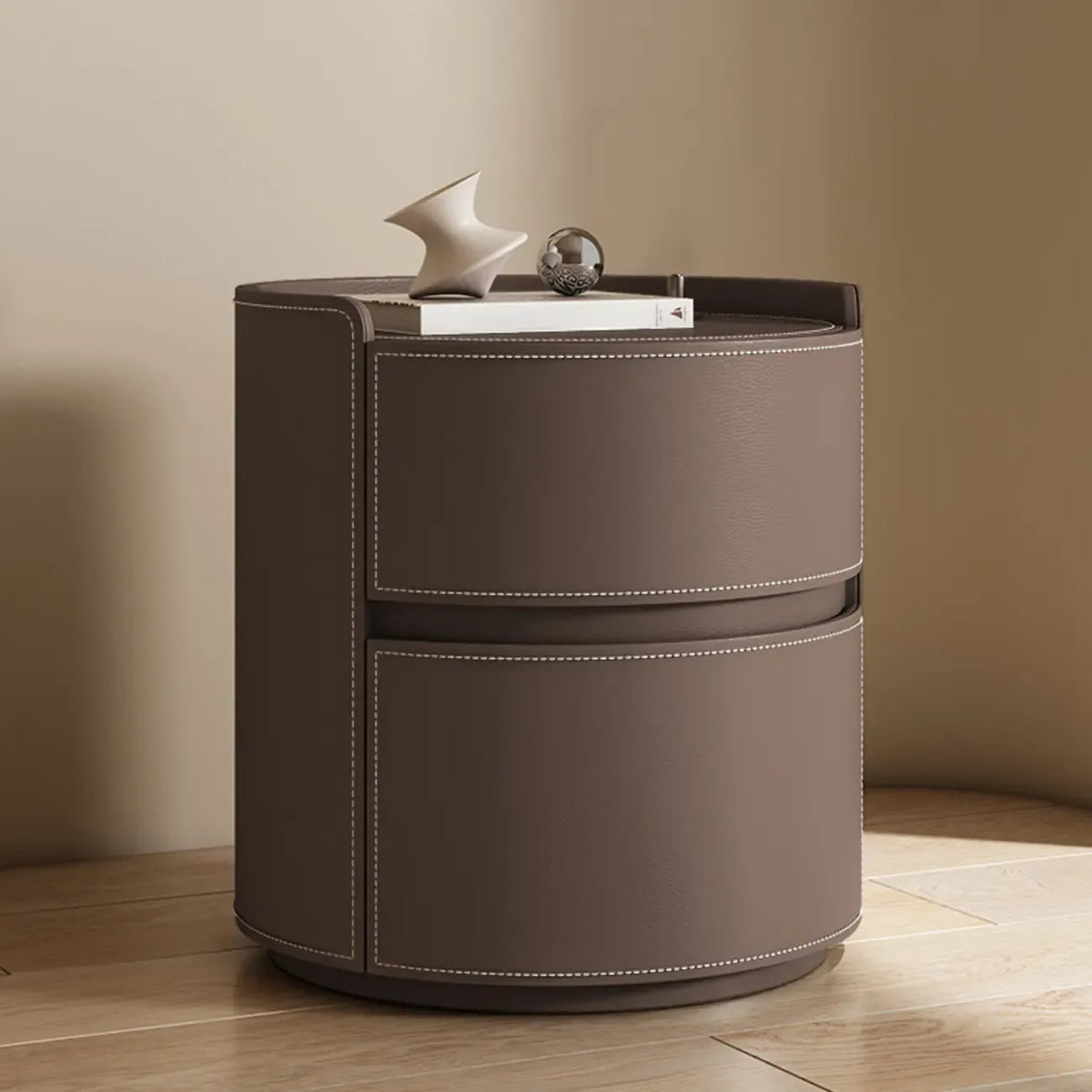 Moderne ronde nachtkast met leren blad en 2 laden