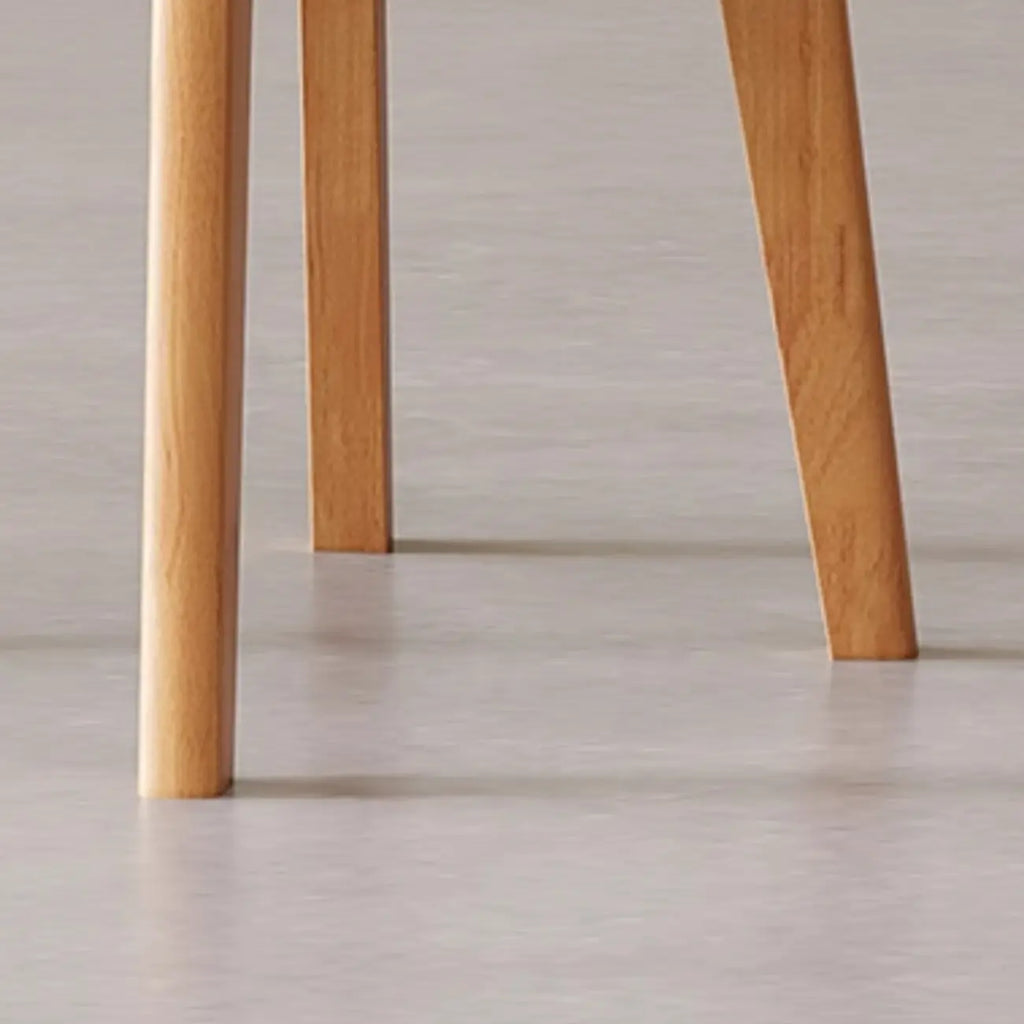 Sedia da pranzo moderna senza braccioli, con schienale alto e rivestimento in similpelle