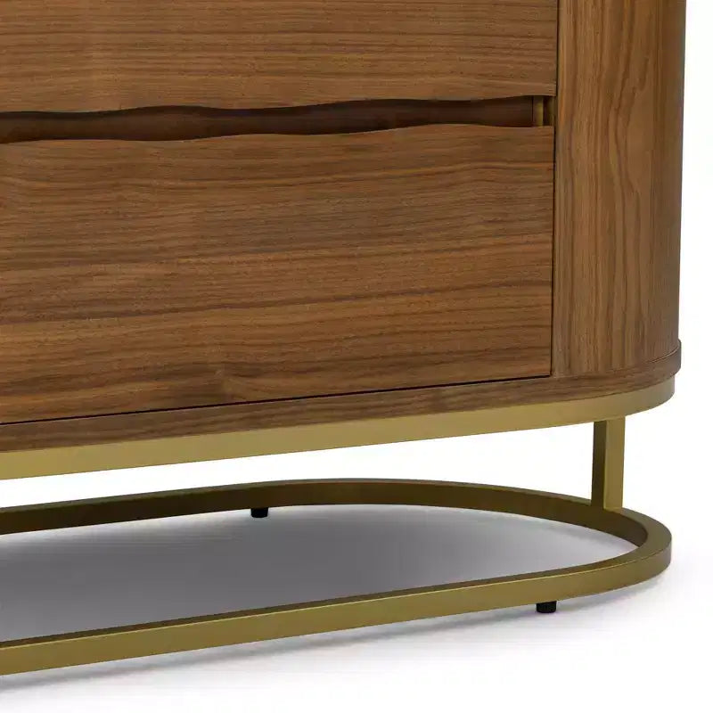 Cassettiera moderna a 6 cassetti con design a bordo vivo, base in metallo e struttura resistente in legno misto