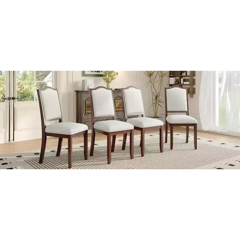 Set di 4 sedie da pranzo in stile rustico con schienali alti e seduta imbottita