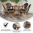Ensemble bistro commercial intérieur/extérieur avec table et quatre chaises