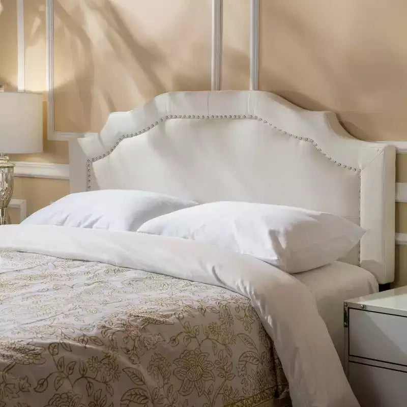 Testiera contemporanea imbottita in tessuto, smussata, per letto matrimoniale o queen