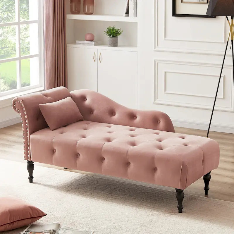 Chaise longue moderna da 60,6" in velluto con bottoni trapuntati, gambe in legno massello e borchie decorative