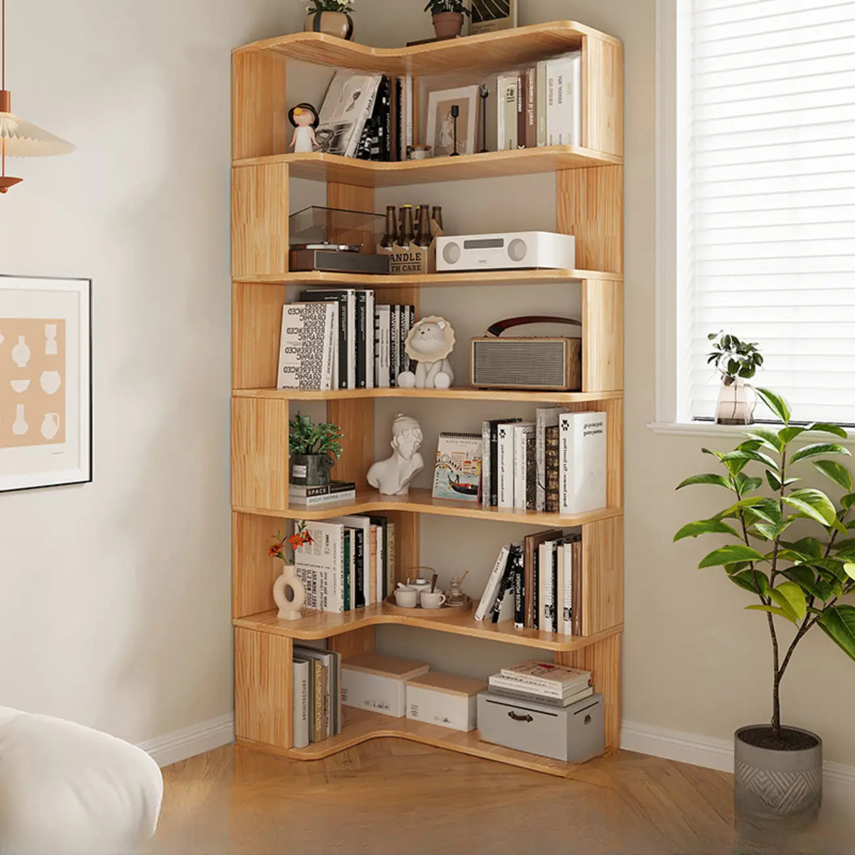 Libreria verticale in legno a forma di L con finitura naturale e schienale aperto