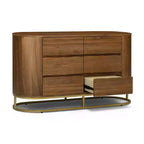 Cassettiera moderna a 6 cassetti con design a bordo vivo, base in metallo e struttura resistente in legno misto