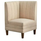 Set da pranzo Lifestorey Kerrington da 4 pezzi con banquette con schienale trapuntato, noce/crema: tessuto effetto lino, tavolo con base a piedistallo