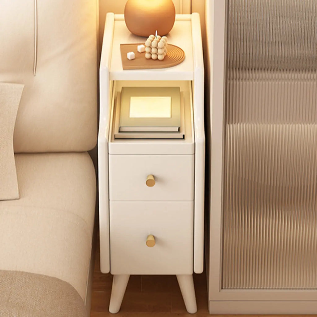 Table de chevet étroite en bois blanc avec 2 étagères