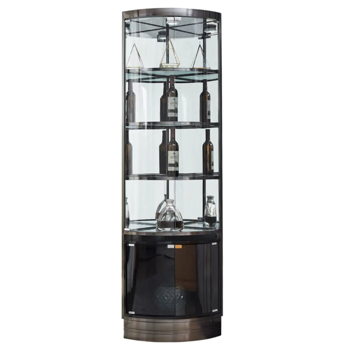Meuble d’angle de rangement et d’exposition avec plusieurs niveaux, en verre et métal, pour bouteilles de vin