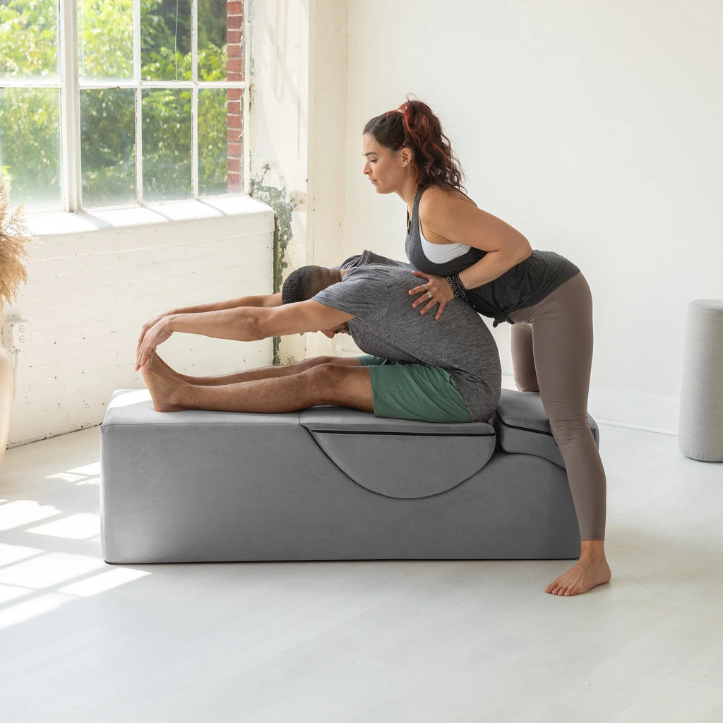 Méridienne convertible Avana Kami / yoga et massage – pouf 2-en-1 avec chaise longue de yoga pliable escamotable, microvelours – N/A