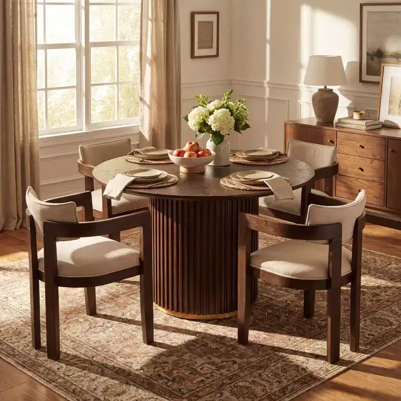 Set da pranzo rotondo moderno Christopher Knight Home Shankar da 5 pezzi con sedie imbottite in legno della gomma
