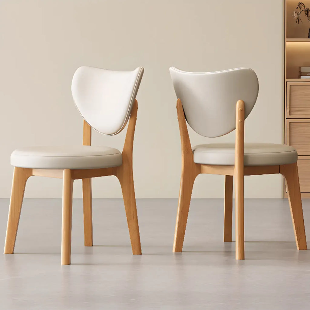 Sedia da pranzo moderna senza braccioli, con schienale alto e rivestimento in similpelle